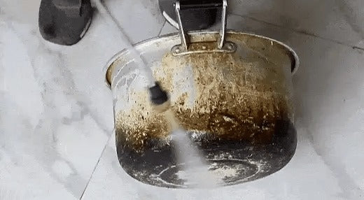 Καθαρισμός κατσαρόλας